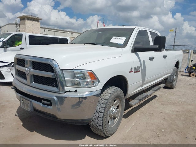 3C6UR5HL4JG261011 RAM 2500