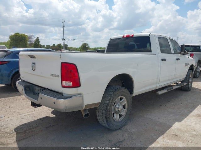 3C6UR5HL4JG261011 RAM 2500