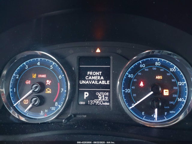 5YFBURHE9HP663943 Toyota COROLLA LE
