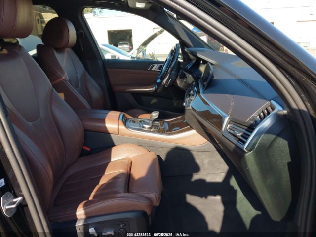 2019 BMW X5 5UXCR6C58KLL14279 Photo 4