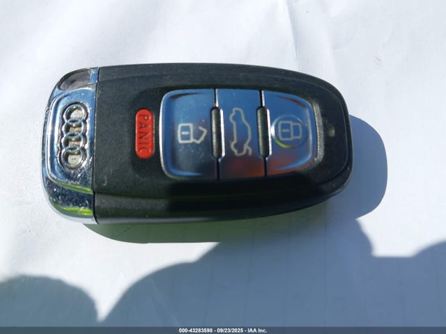 2011 AUDI A4 WAUAFAFLXBN056864 Photo 10