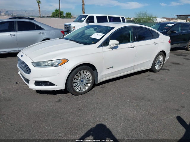 Ford 2014 2014 3FA6P0LU5ER142197 Image 2