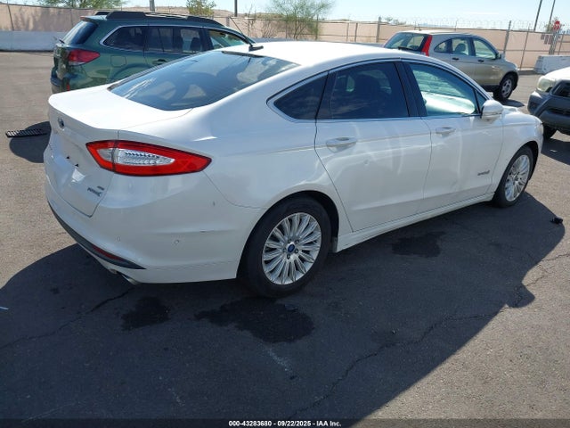 Ford 2014 2014 3FA6P0LU5ER142197 Image 4