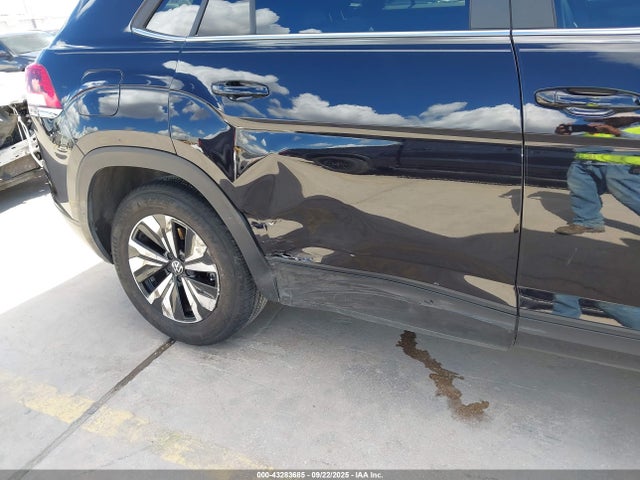 1V2DE2CA8RC230723 Volkswagen Atlas Cross Sport 2.0t Se