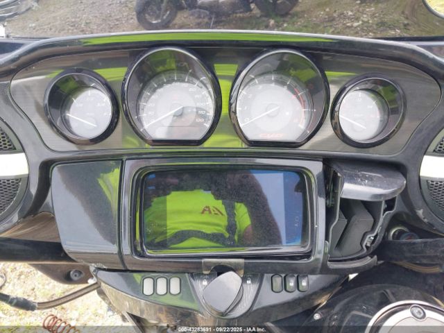 2022 HARLEY-DAVIDSON FLHXSE 1HD1PXL10NB951449 Photo 6