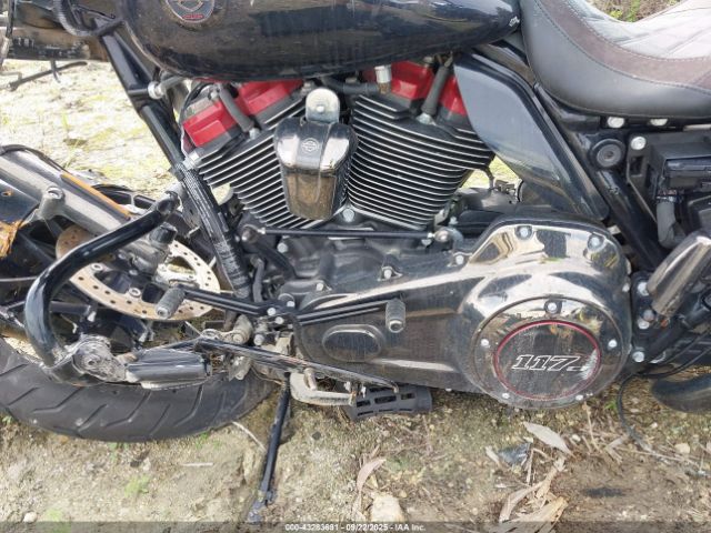 2022 HARLEY-DAVIDSON FLHXSE 1HD1PXL10NB951449 Photo 8