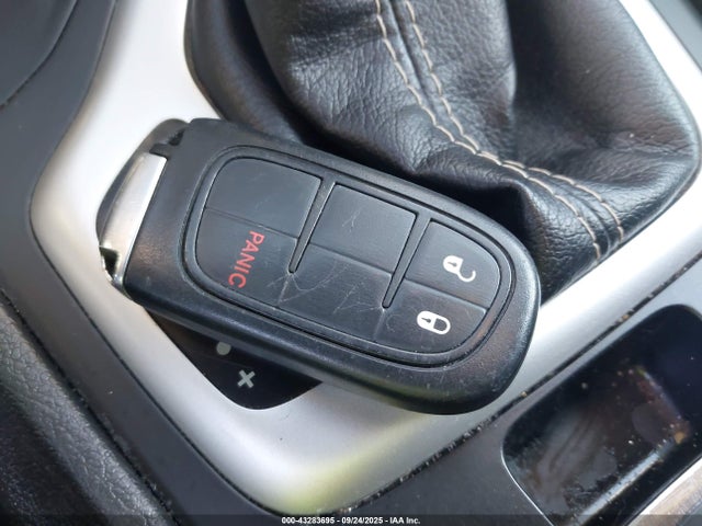 Jeep Cherokee 2018 1C4PJMLB5JD516882 Image 11