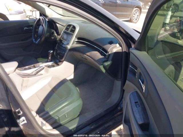 2015 CHEVROLET MALIBU 1G11E5SX5FF336318 Photo 4