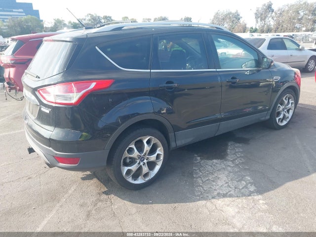 1FMCU0J9XFUA44048 Ford 2015