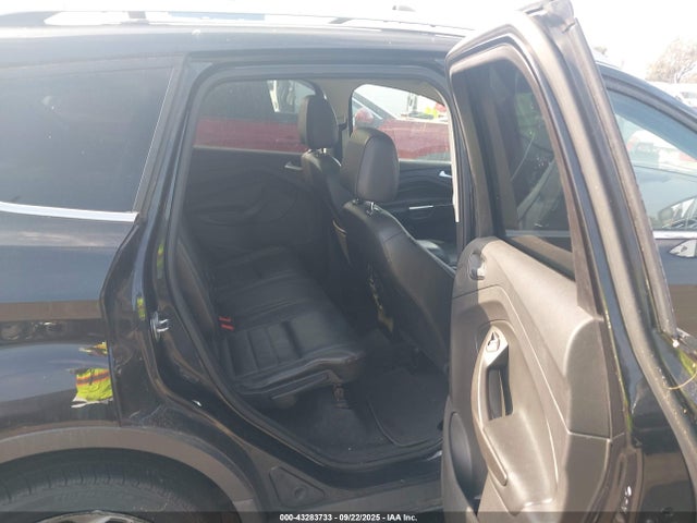 1FMCU0J9XFUA44048 Ford 2015