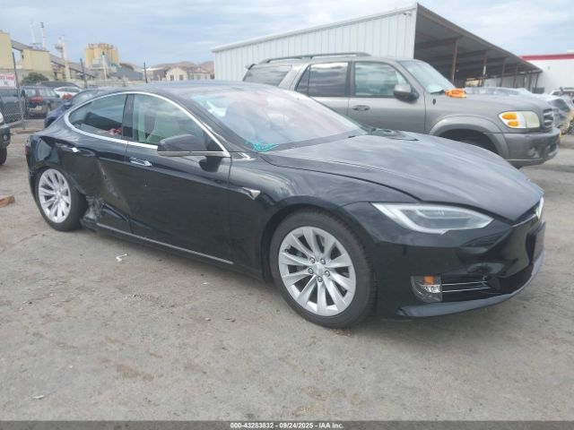 2017 TESLA MODEL S 5YJSA1E15HF227629 Photo 0