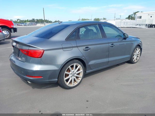 2016 AUDI A3 WAUB8GFF0G1042594 Photo 3