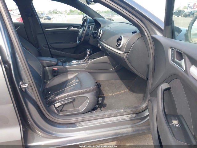 2016 AUDI A3 WAUB8GFF0G1042594 Photo 4