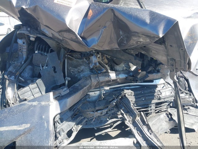 5TDKZRFH3KS366406 Toyota Highlander Xle