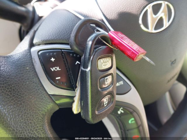 2013 HYUNDAI ELANTRA KMHDH4AE3DU989773 Photo 10