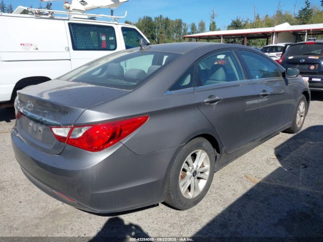2011 HYUNDAI SONATA 5NPEB4AC9BH228889 Photo 3