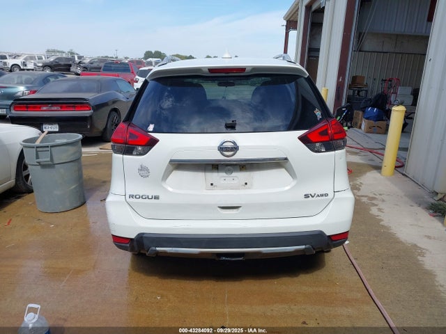 5N1AT2MV9HC800377 Nissan 2017