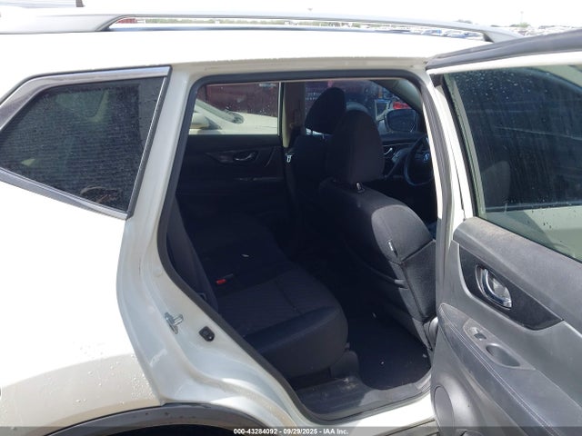 5N1AT2MV9HC800377 Nissan 2017