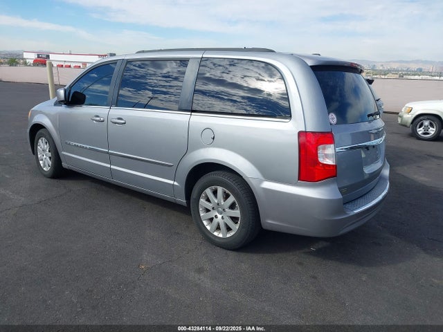 2C4RC1BG6ER348526 Chrysler Town and Country