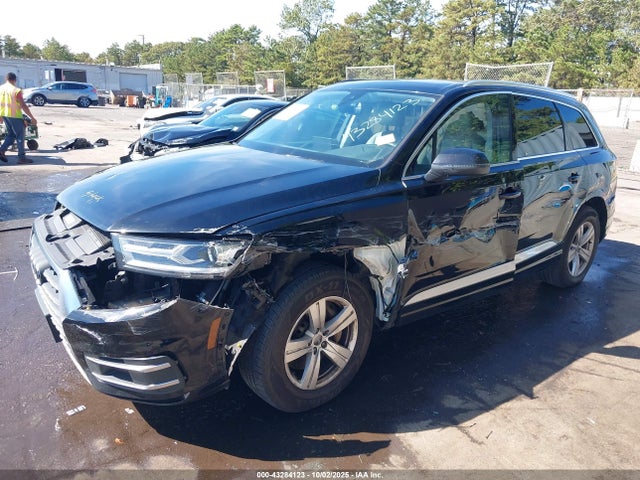 2018 AUDI Q7 WA1LHAF73JD005083 Photo 1