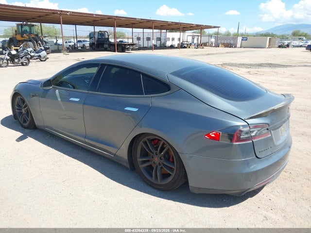 2013 TESLA MODEL S 5YJSA1CN5DFP05919 Photo 2