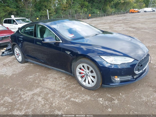 2014 TESLA MODEL S 5YJSA1H28EFP62759 Photo 0