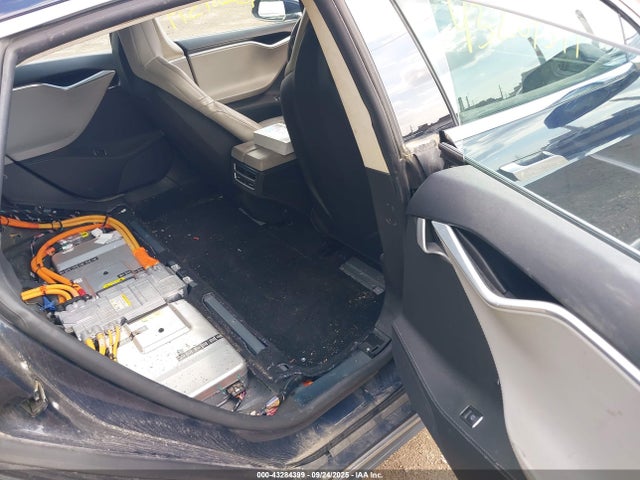 2014 TESLA MODEL S 5YJSA1H28EFP62759 Photo 7