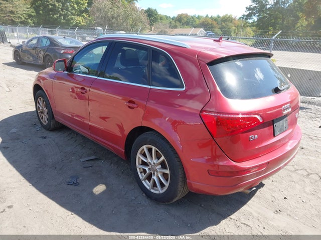 2010 AUDI Q5 WA1LKAFPXAA040738 Photo 2