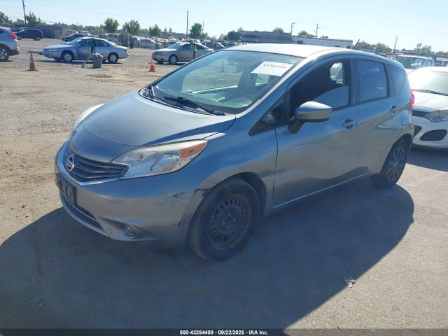 Nissan 2015 2015 3N1CE2CP2FL448659 Image 2