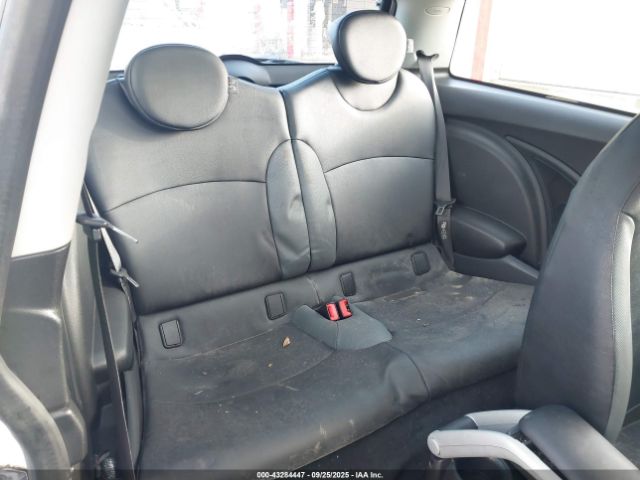 2008 MINI COOPER WMWMF33558TT64253 Photo 7