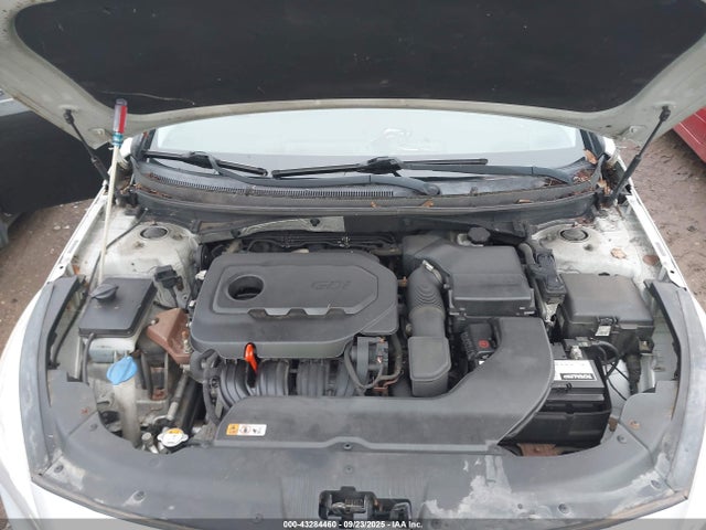 5NPE24AF9FH127478 Hyundai SONATA SE