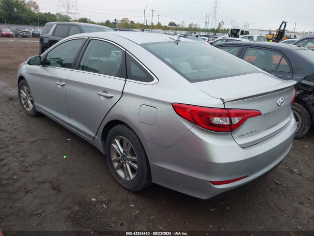 5NPE24AF9FH127478 Hyundai SONATA SE