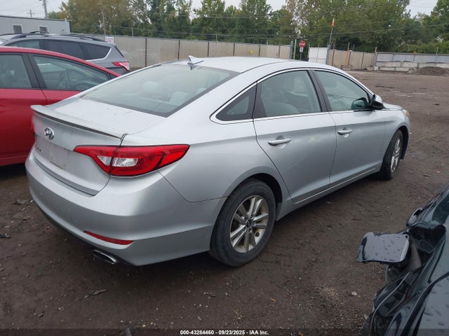5NPE24AF9FH127478 Hyundai SONATA SE