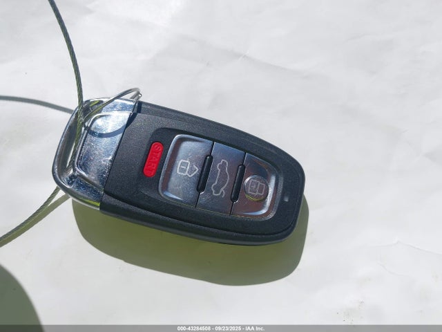 2010 AUDI A4 WAUAFAFL7AN025554 Photo 10