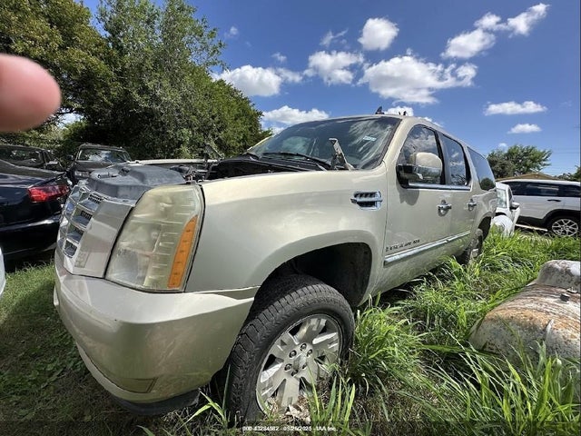 2008 CADILLAC ESCALADE ESV 1GYFK66898R110387 Photo 1