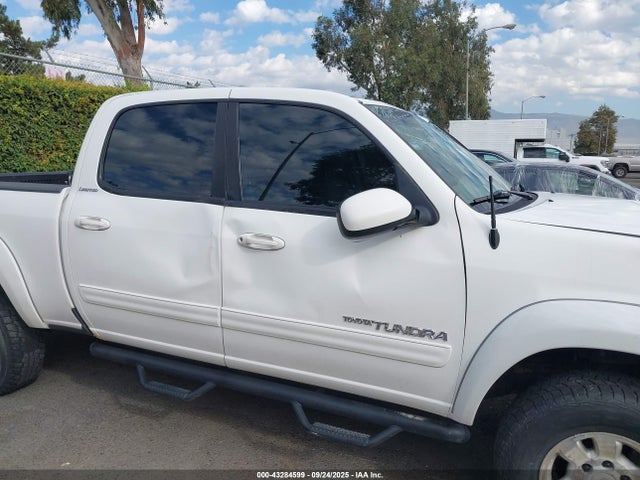 2006 Toyota Tundra Limited V8 მანქანა იყიდება აუქციონზე, vin: 5TBDT481X6S533579, აუქციონის ნომერი: 43284599