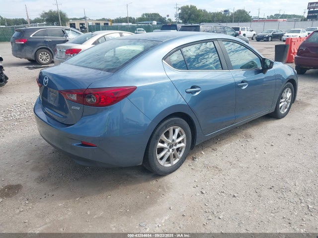 3MZBM1U79GM308329 Mazda pe