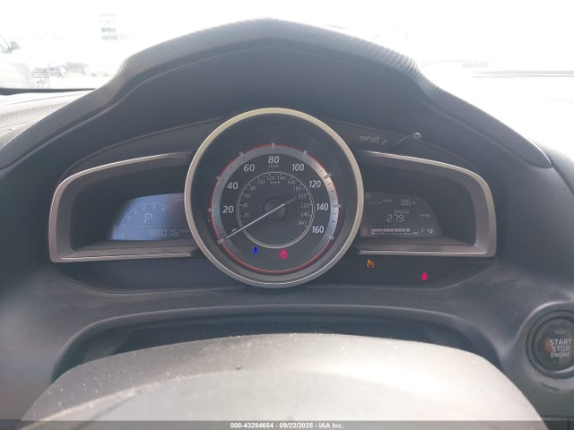 3MZBM1U79GM308329 Mazda pe