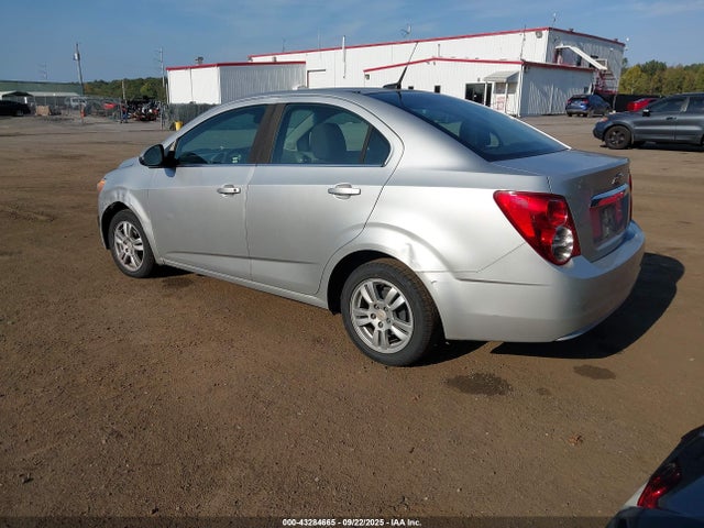 2012 CHEVROLET SONIC 1G1JC5SH4C4180228 Photo 2