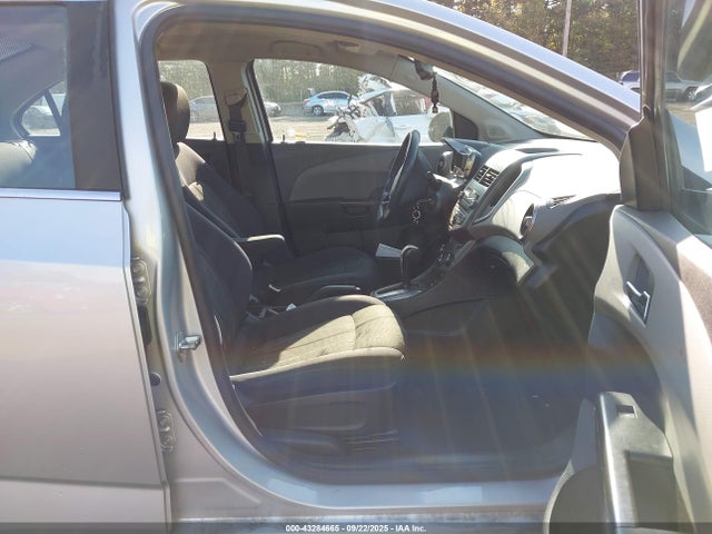 2012 CHEVROLET SONIC 1G1JC5SH4C4180228 Photo 4