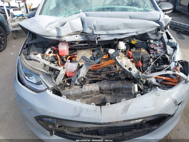 1G1FY6S03K4114372 Chevrolet 2019