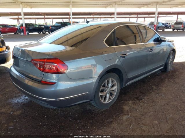 2017 VOLKSWAGEN PASSAT 1VWAT7A31HC053536 Photo 3