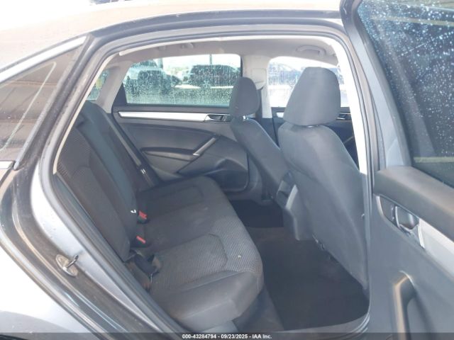 2017 VOLKSWAGEN PASSAT 1VWAT7A31HC053536 Photo 7