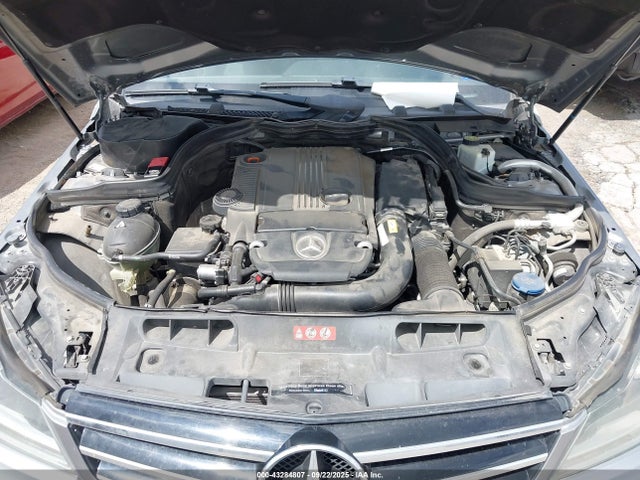 Mercedes-Benz C-Class 2014 WDDGF4HB5EA956477 Image 10