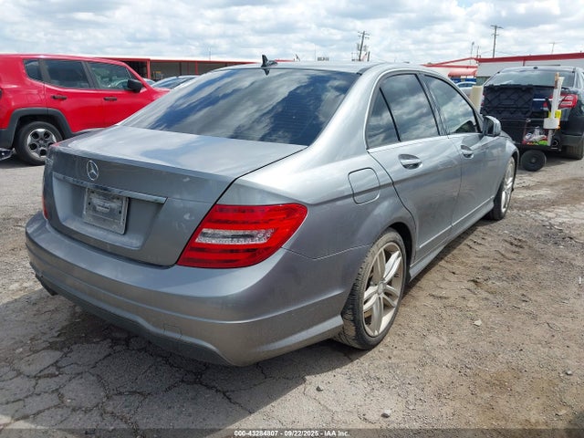 Mercedes-Benz C-Class 2014 WDDGF4HB5EA956477 Image 4