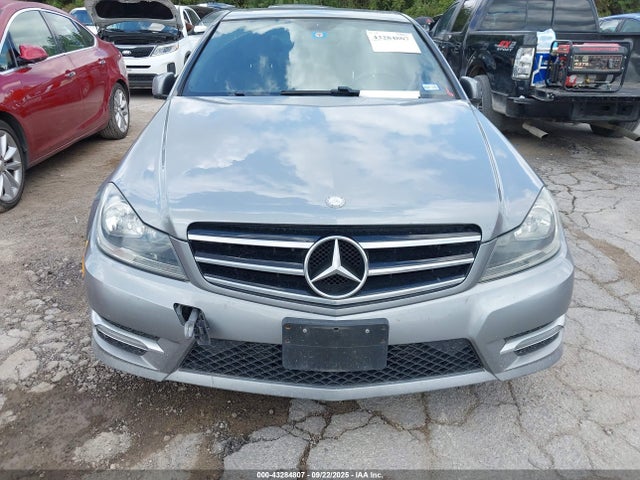 Mercedes-Benz C-Class 2014 WDDGF4HB5EA956477 Image 6