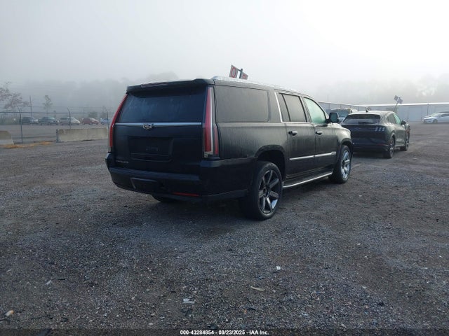 2016 CADILLAC ESCALADE ESV 1GYS3HKJ8GR312782 Photo 3