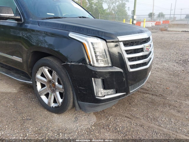 2016 CADILLAC ESCALADE ESV 1GYS3HKJ8GR312782 Photo 5