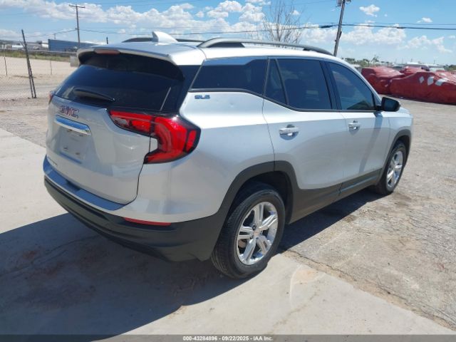 2018 GMC TERRAIN 3GKALMEV9JL351506 Photo 3