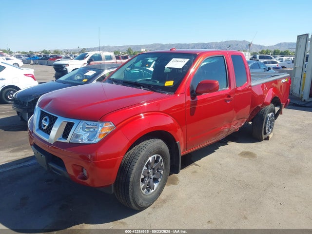 1N6AD0CW2FN737900 Nissan 2015